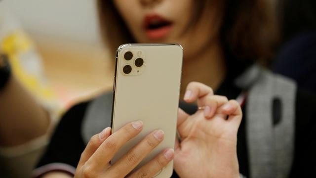 Bạn gái nằng nặc đòi tặng iphone 11 vào dịp sinh nhật, chàng trai đau đầu nhờ dân mạng tư vấn-1