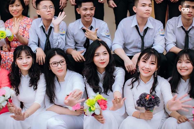 Vợ Quế Ngọc Hải có em gái xinh xắn, năng động không kém chị-7