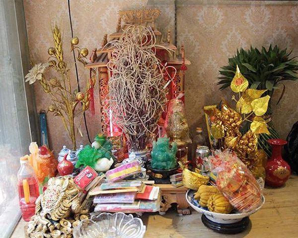 Đặt bàn thờ Thần Tài ở đâu chớ dính những thứ này, làm ăn lụi bại, chẳng mấy mà nghèo-1