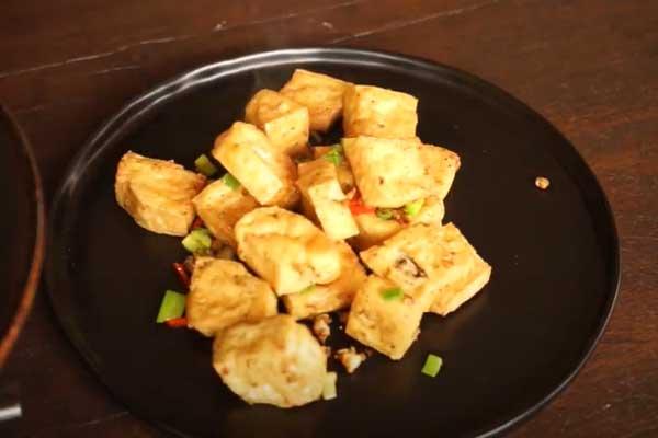 Tự làm khoai tây bỏ lò sốt chanh cho ngày cuối tuần-1