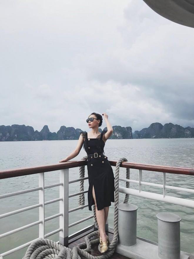 Làm điều bất ngờ với chiếc áo đấu của Văn Hậu, MC đình đám VTV khiến bao người hiếu kì-5