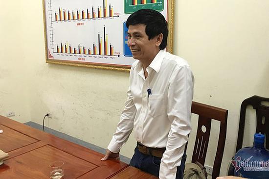 Tài xế Lexus cản đường xe cứu hỏa bị phạt 2,5 triệu, tước bằng lái 2 tháng