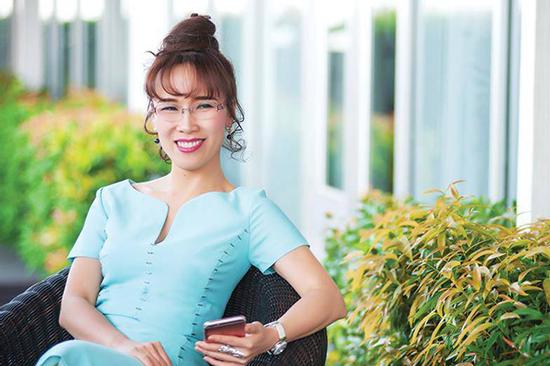 5 nữ tỷ phú giàu nhất VN: Những điều không phải ai cũng biết đằng sau khối tài sản khủng'