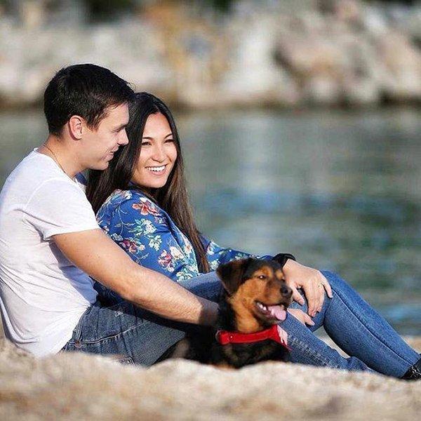 Cô gái gốc Việt xinh đẹp cỡ nào mà được Hoàng tôn đất nước siêu giàu quỳ xuống cầu hôn?-10