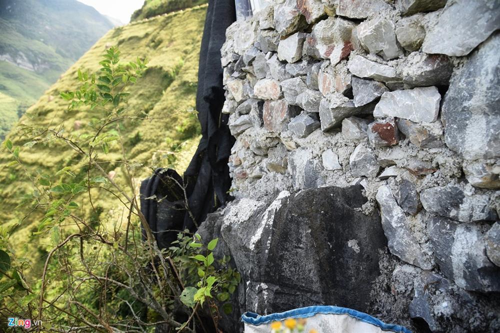 Nhà nghỉ 7 tầng Mã Pì Lèng cháy phòng sau bê bối xây dựng trái phép-8