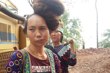 Chuyện lạ ở Lai Châu: Người phụ nữ 5 năm không gội đầu