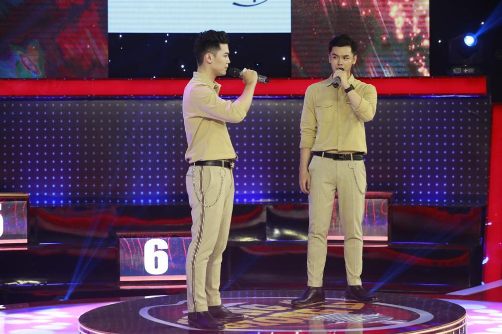 Puka hòa giọng banh nóc cùng trai đẹp sinh đôi ở Giọng Ải Giọng Ai-1