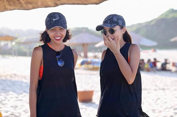 Hết bắt chước lộ nội y như Ngọc Trinh, Chi Pu lại học thói ngoáy mũi kém duyên của Kỳ Duyên-4