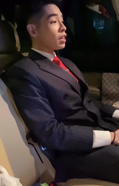 Dân mạng đồng loạt thả tim cho màn live nuốt đĩa của Đức Phúc, điểm trừ là khẩu hình miệng kỳ lạ-2