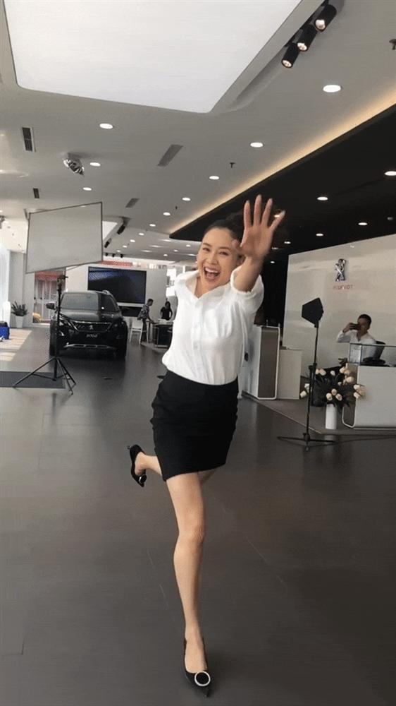 Thi thoảng mới tái xuất màn ảnh, vóc dáng mẹ hai con Hồng Diễm vẫn luôn đẹp đỉnh-6