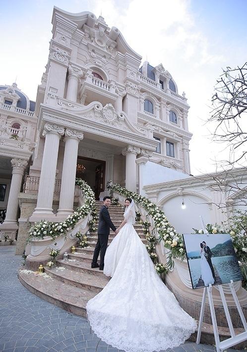 Thiếu gia Nam Định náo loạn dân mạng khi chi cả tỷ đồng mua hoa tươi trang trí đám cưới-1