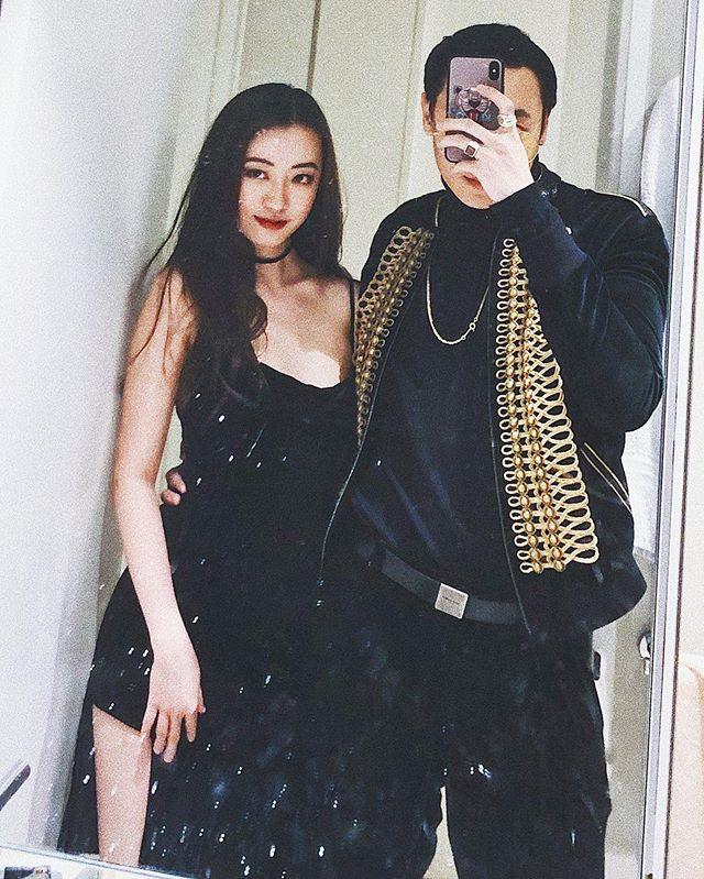 Mới công khai bạn gái được 2 hôm, Rocker Nguyễn đã biến trang cá nhân thành tiểu thuyết ngôn tình-4