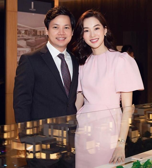 Đặng Thu Thảo hạnh phúc bên chồng con sau 2 năm lên xe hoa-3