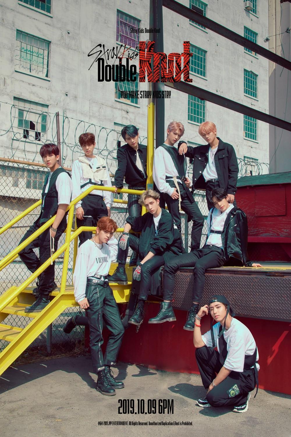 Nhóm nhạc nam đến từ JYP Ent - Stray Kids tiết lộ hình ảnh cả nhóm cho album mới 