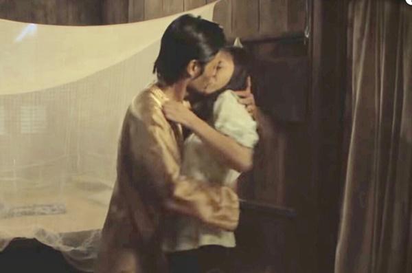 Những cảnh trái luân thường đạo lý ở Tiếng sét trong mưa-4