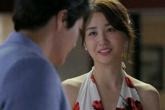 Chồng sắp cưới mua nhà ở cùng bạn thân, tôi giật mình khóc toáng khi thấy anh cùng 'cậu' ấy