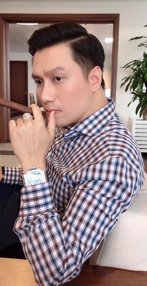 Dung mạo Việt Anh sau dao kéo: Ảnh tự đăng đẹp như soái ca, ảnh bị tag khiến dân mạng hú hồn-1