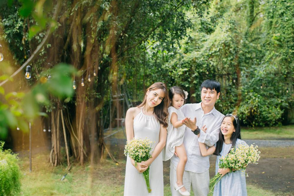 Hồ Hoài Anh - Lưu Hương Giang liên tục chia sẻ hình ảnh tổ ấm hạnh phúc trước tin đồn ly hôn-5