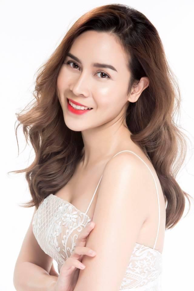 Nhan sắc Lưu Hương Giang thay đổi thế nào sau 15 năm vào showbiz?-8