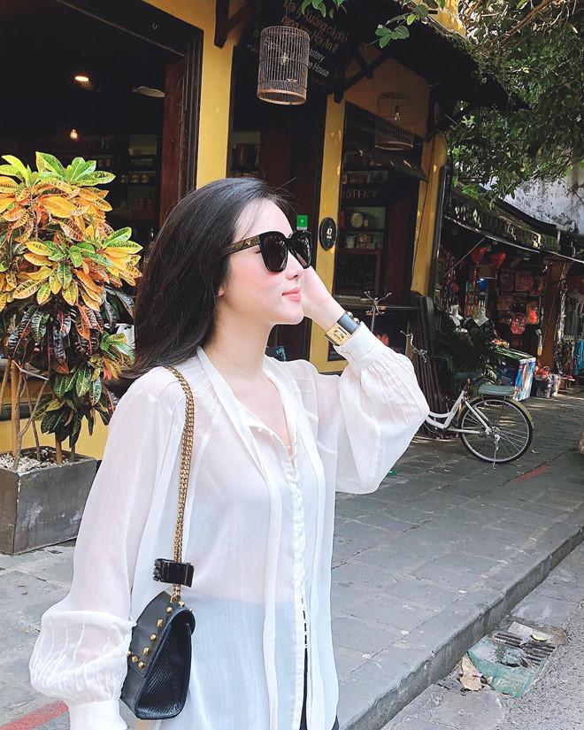 Nhan sắc bạn gái MC của thủ môn Bùi Tiến Dũng-6