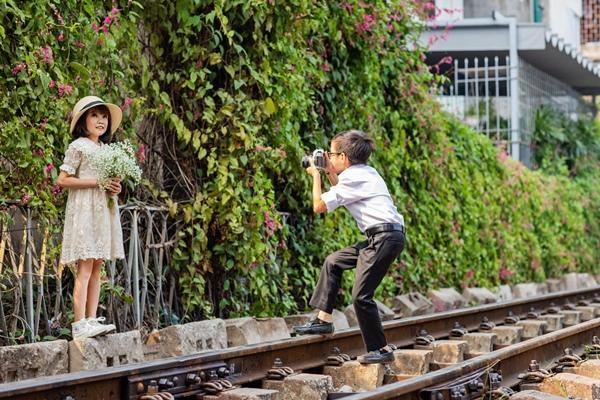 Cặp đôi tí hon nhất Việt Nam khoe ảnh cưới, dân mạng giật mình vì thân hình quá giống học sinh-5