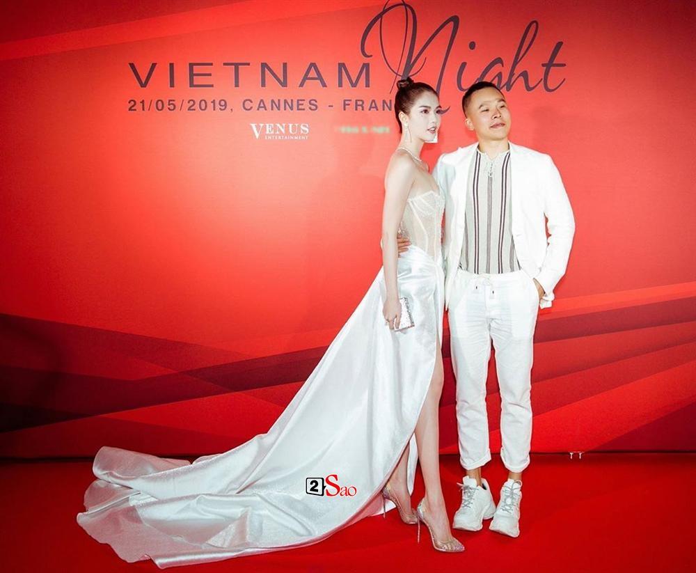 Ngọc Trinh nửa kín nửa hở với corset xuyên thấu quấn khăn, gợi nhớ bộ đồ thị phi từng mặc ở Cannes-8