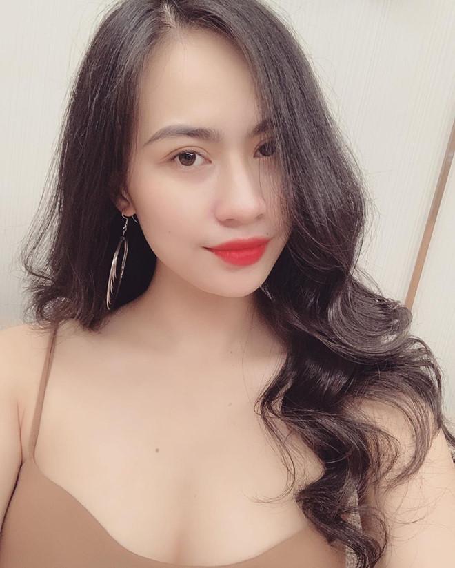 Bạn gái tin đồn của cầu thủ Việt toàn hot girl sang chảnh-7
