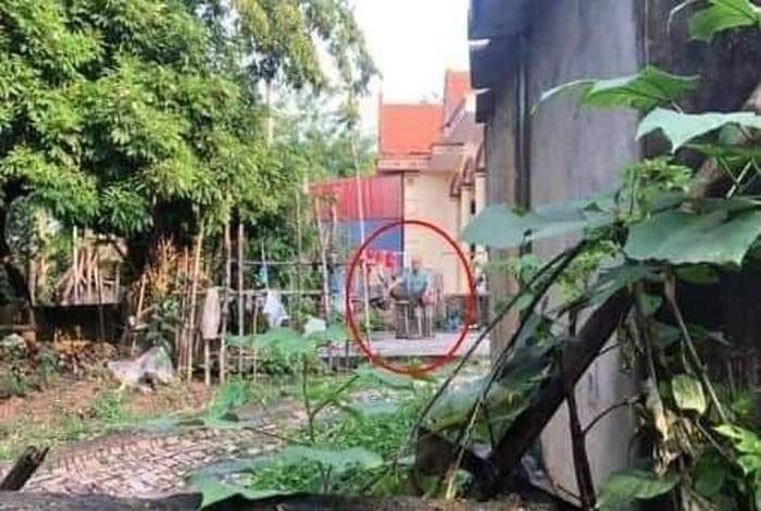 Hà Nội: Người đàn ông cầm gậy sắt vụt người đi xe máy tử vong tại chỗ-2