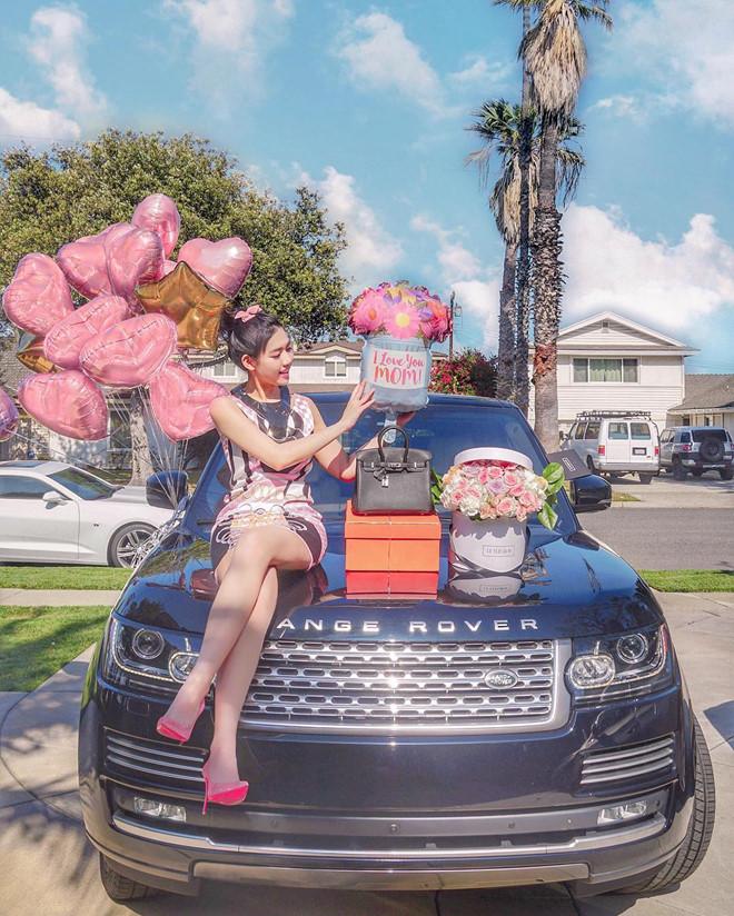 Các rich kid chi tiền tỷ mua sắm, chăm khoe đồ hiệu lên mạng-7