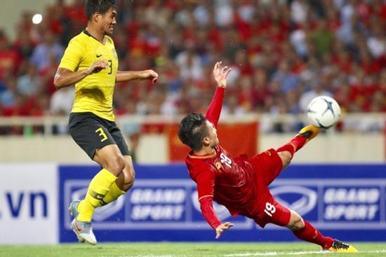Ghi bàn thắng duy nhất giúp Việt Nam thắng Malaysia, Quang Hải 'ẵm' ngay số tiền lên 9 con số