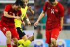 Không ngại va chạm, hình ảnh Tuấn Anh nén đau di chuyển khi đàn em ghi bàn làm triệu fans lo lắng