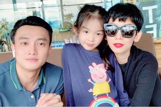 Xuân Lan bị đồn 'hớt tay trên' Quốc Trường, sợ mang tiếng đến nỗi không dám đăng ảnh chụp chung