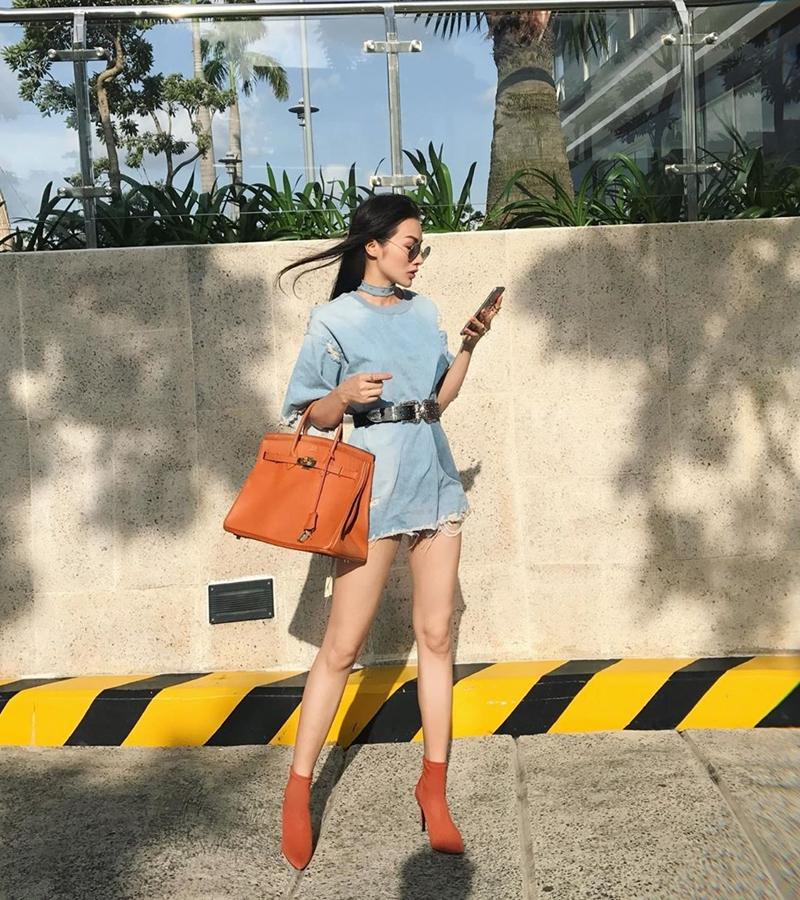 Chị chị em em Chi Pu - Thanh Hằng lên đồ đối lập: Em diện kimono - chị hơi hướng menswear-11