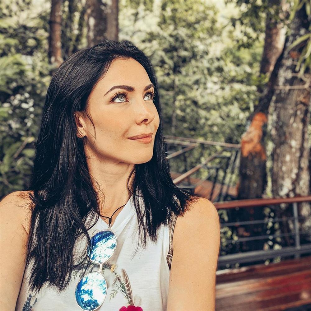 Bản tin Hoa hậu Hoàn vũ 11/10: Song Hương trôi dạt nơi đâu khi đụng độ toàn best face thế giới?-2