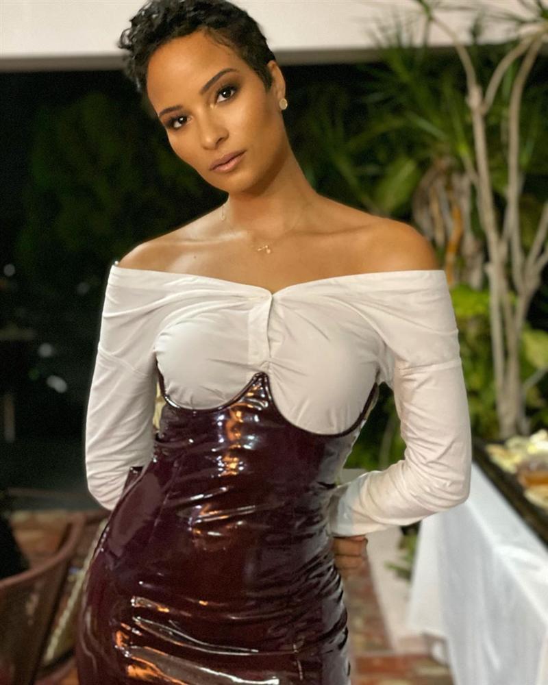 Bản tin Hoa hậu Hoàn vũ 11/10: Song Hương trôi dạt nơi đâu khi đụng độ toàn best face thế giới?-7