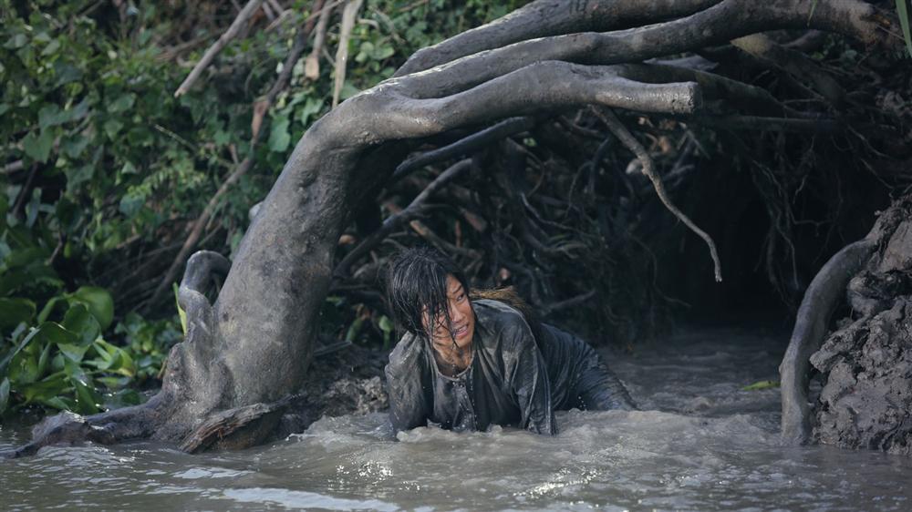 Thất Sơn Tâm Linh: Hoàng Yến Chibi và Quang Tuấn cứu thua cho bộ phim kinh dị bị cắt xén đến rời rạc-3