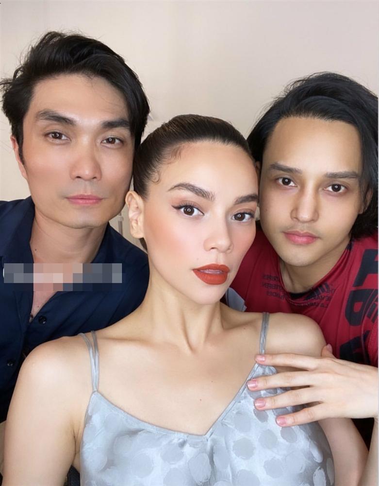 Đẹp hơn người vẫn lạm dụng photoshop, Hương Giang - Hồ Ngọc Hà không ngờ bị app phản-1