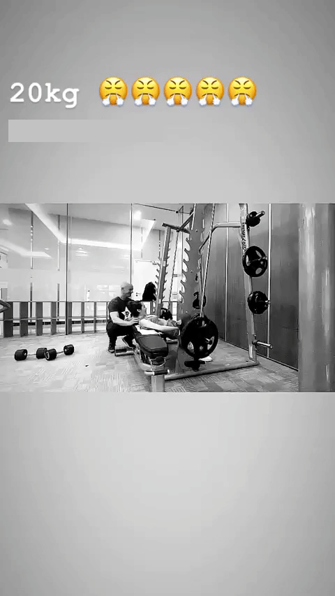 Chẳng ngán nâng tạ 20kg, đó là lý do giúp Bảo Anh sở hữu dáng đẹp tựa thần vệ nữ-5