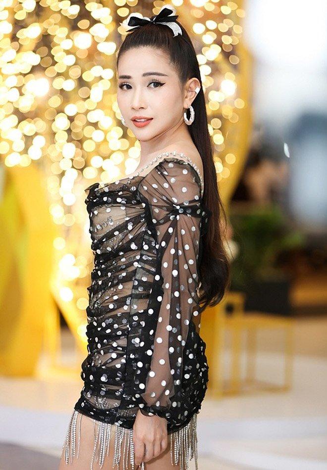 Không phải siêu mẫu hay hoa hậu, làng hài Việt vẫn có những mỹ nhân ăn diện cực bốc lửa-11