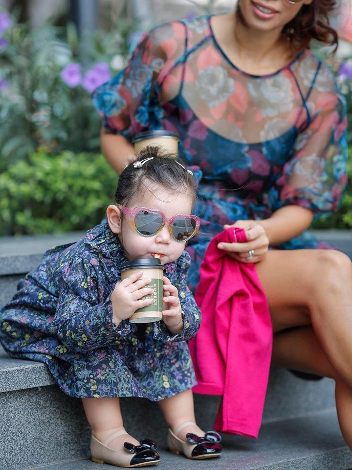 Hào quang siêu mẫu bao phủ bao năm, vậy mà Hà Anh vẫn phải nhường spotlight cho con gái nhỏ-1