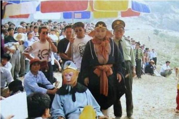 Cách đây 33 năm, Tây Du Ký 1986 đã lừa khán giả bằng chiêu độc này-7