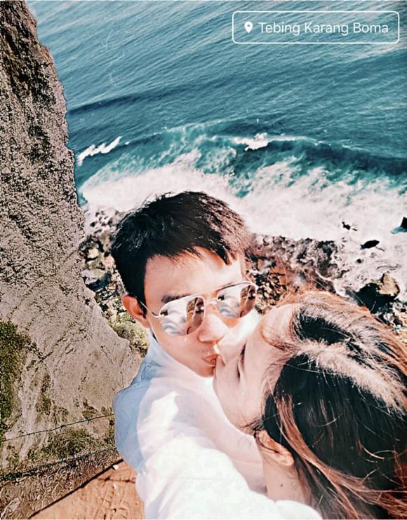 Kỷ niệm 7 năm ngày cưới, vợ chồng Minh Nhựa lại viết ngôn tình sến sẩm dành tặng đối phương-1