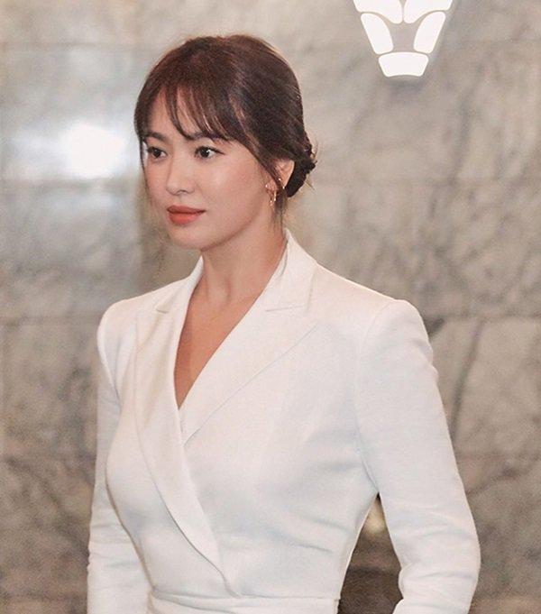 Sau 3 tháng lang bạt bên ngoài hậu ly hôn, Song Hye Kyo cuối cùng cũng chịu về nhà-4