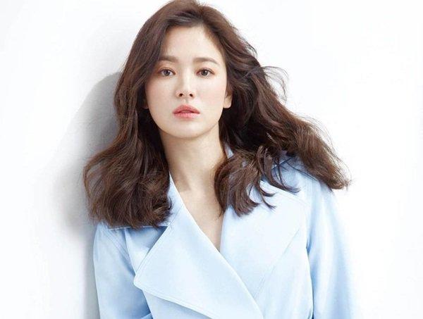 Sau 3 tháng lang bạt bên ngoài hậu ly hôn, Song Hye Kyo cuối cùng cũng chịu về nhà-5