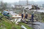 Siêu bão Hagibis chính thức đổ bộ vào Nhật Bản, khiến ít nhất 1 người chết, 33 người bị thương, dự kiến xả đập khiến nguy cơ lũ lụt trên diện rộng