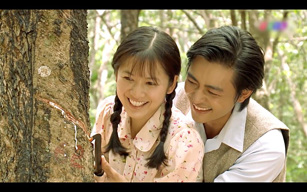 Cảnh nóng oan nghiệt của anh em cùng cha khác mẹ trong tập 36 Tiếng sét trong mưa-2