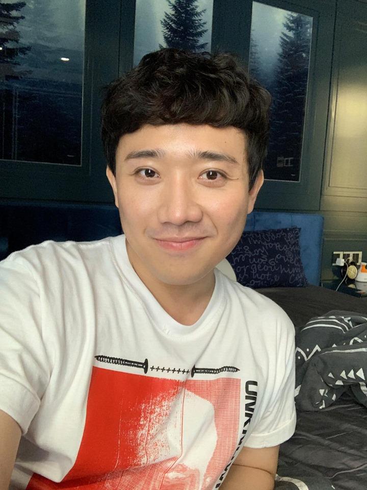 Giật mình với gương mặt nhọn hoắt thiếu tự nhiên của MC Trấn Thành-5