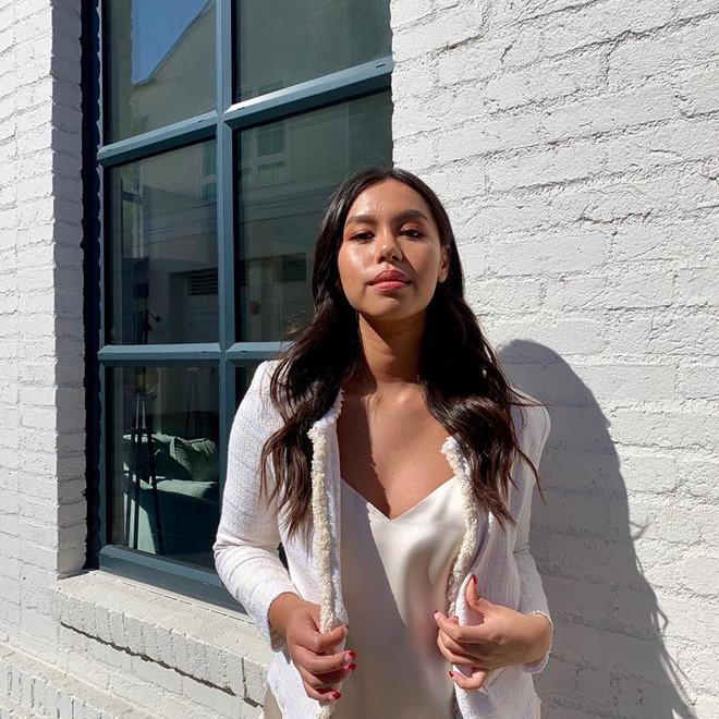 Những cặp chị em là con của diễn viên, ca sĩ nổi tiếng-10