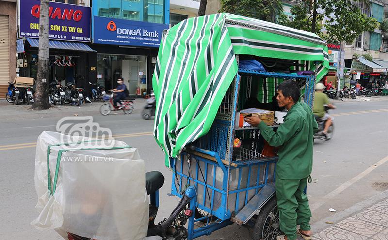 Người cha già nhặt nhạnh từng chiếc ve chai, cưu mang đàn con tật nguyền giữa Sài Gòn hoa lệ-5
