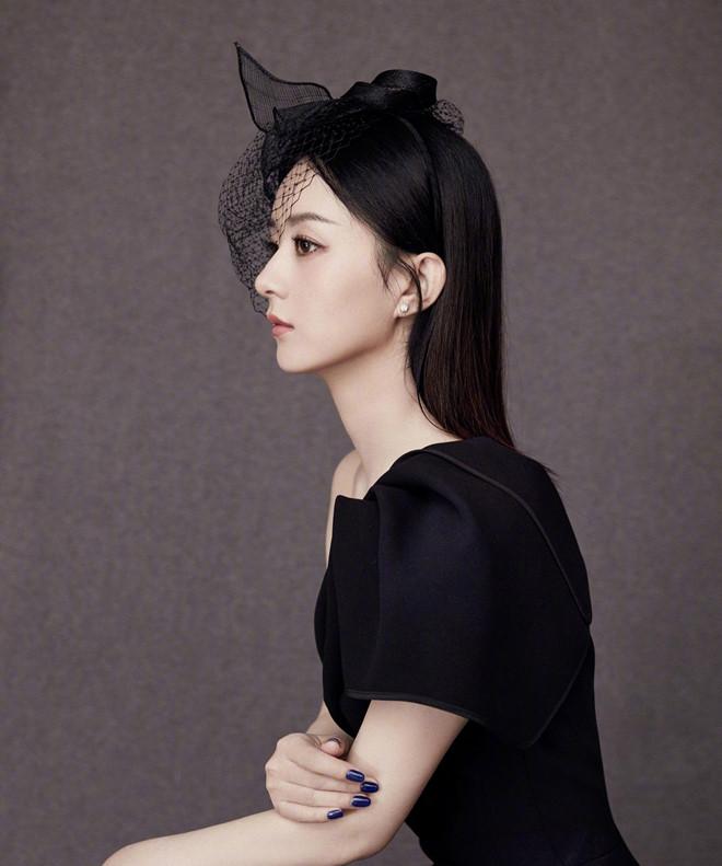 Triệu Lệ Dĩnh mặn mà hơn sau khi sinh con-4